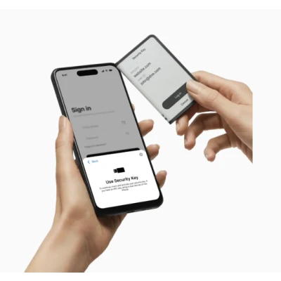 Ledger Stax 旗舰硬件钱包